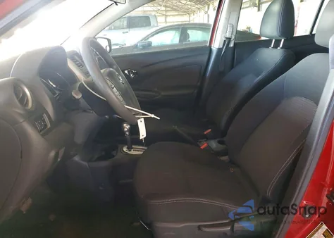 2016 Nissan Versa S z USA, uszkodzony, nr VIN 3N1CN7AP1GL894366